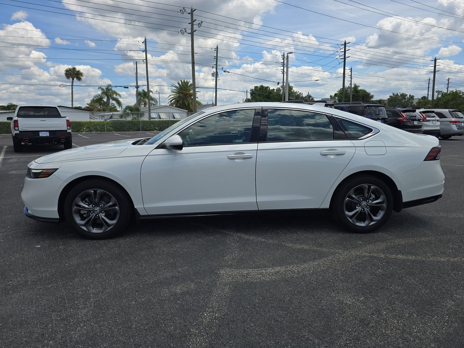 Certified 2023 Honda Accord EX-L image 6