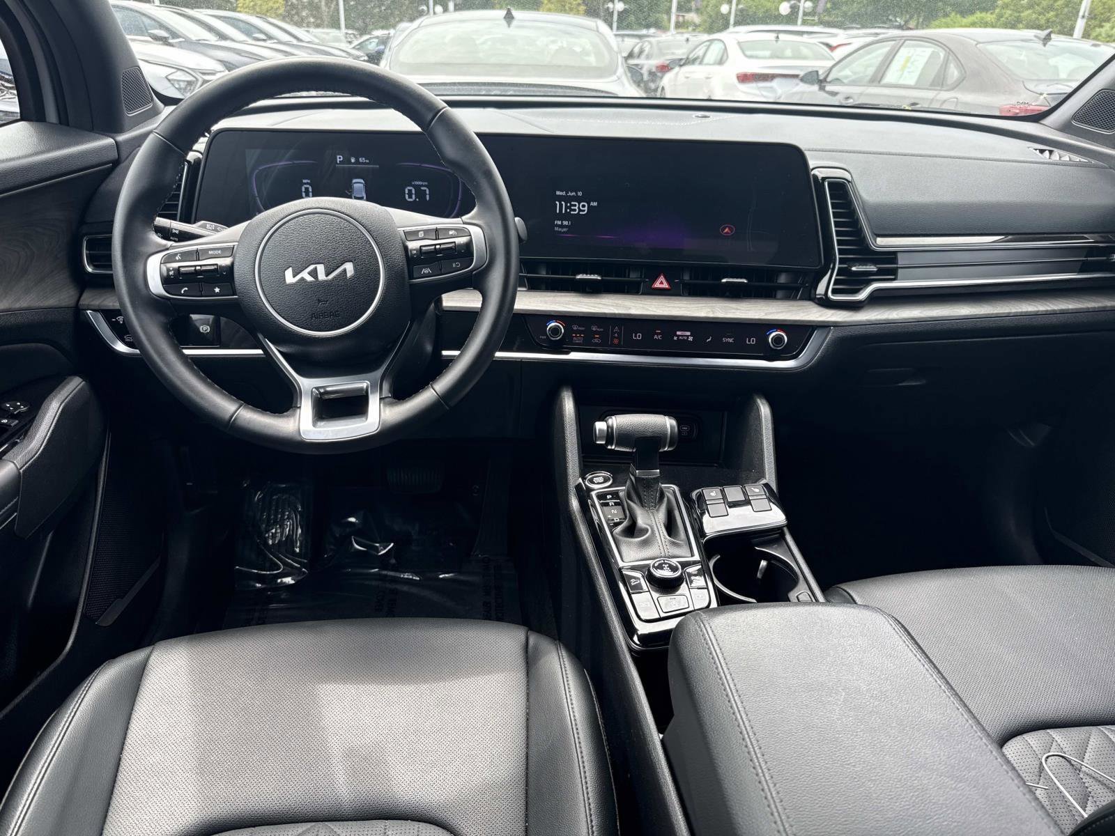 Used 2025 Kia Sportage X-Line w/ Premium Package AWD/4WD image 15