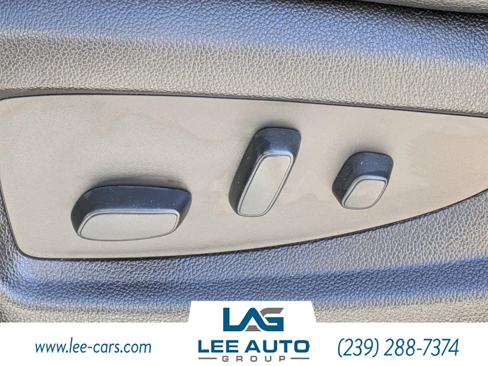 Used 2017 GMC Yukon SLE w/ Convenience Package image 18