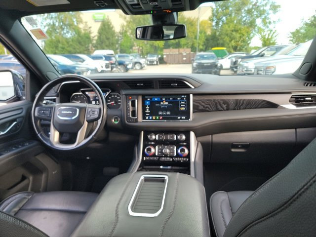 Used 2021 GMC Yukon Denali AWD/4WD image 8