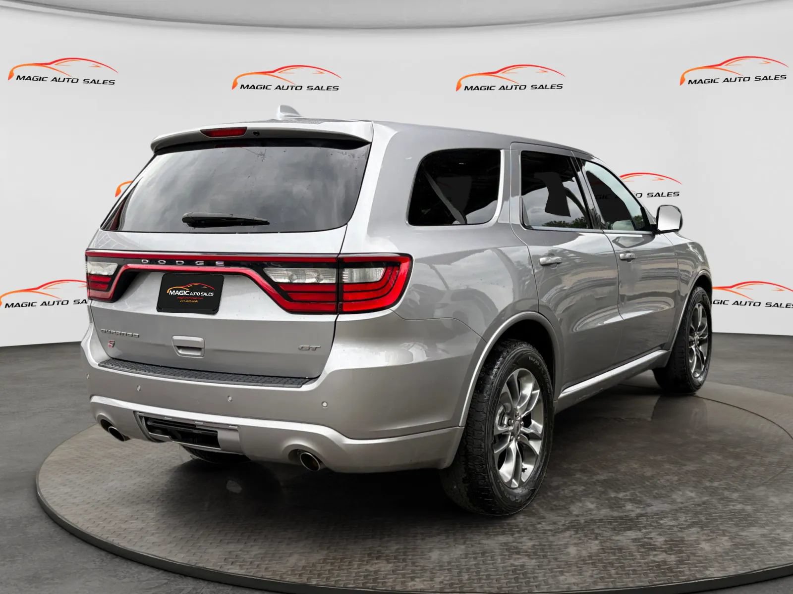 Used 2019 Dodge Durango GT AWD/4WD image 10