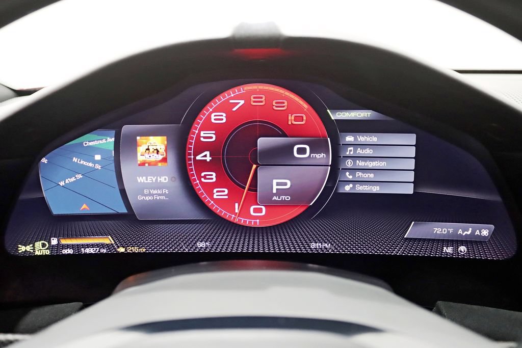 Used 2021 Ferrari Roma RWD image 20