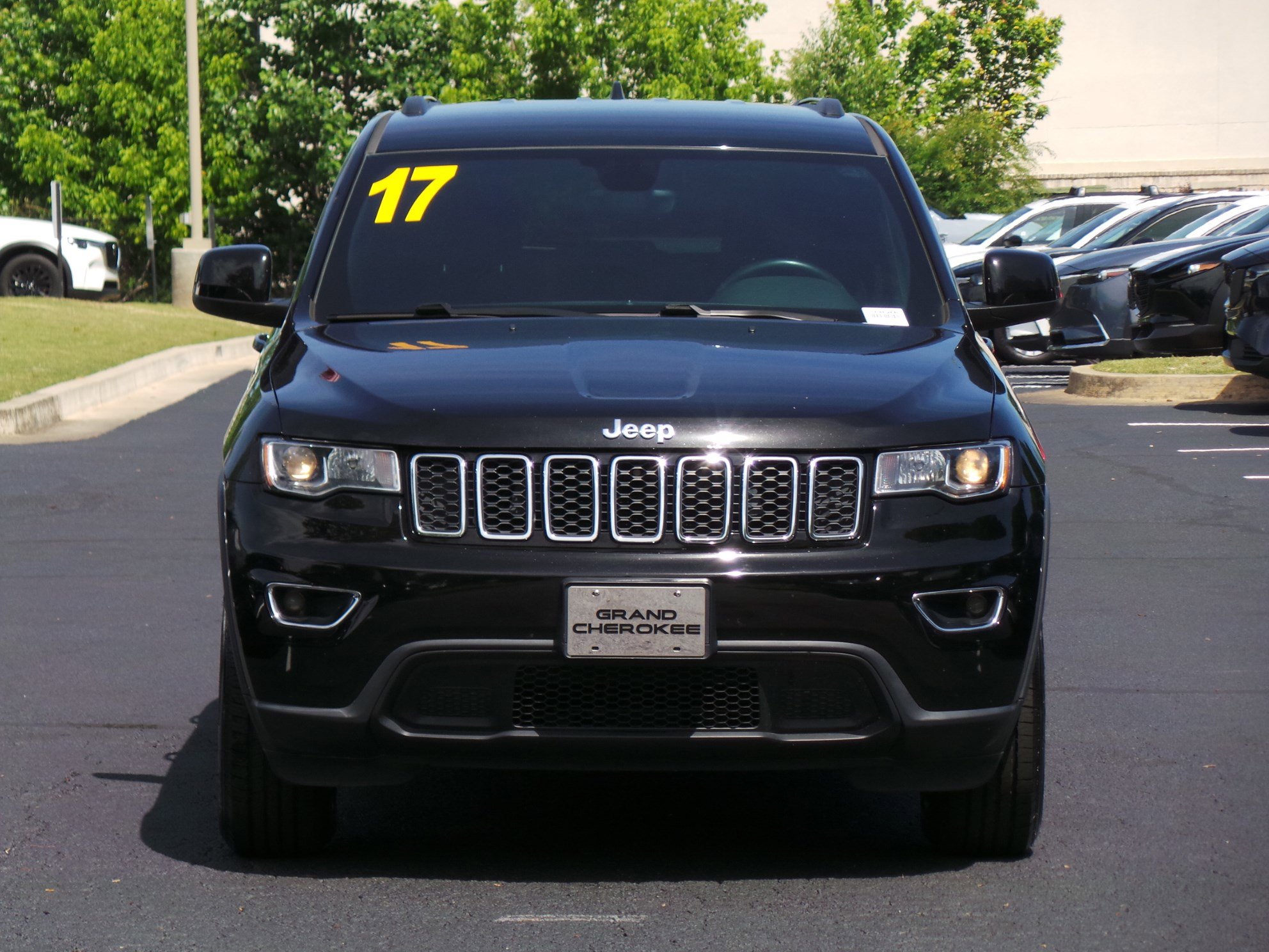 Used 2017 Jeep Grand Cherokee Laredo w/ Quick Order Package 23E AWD/4WD image 20