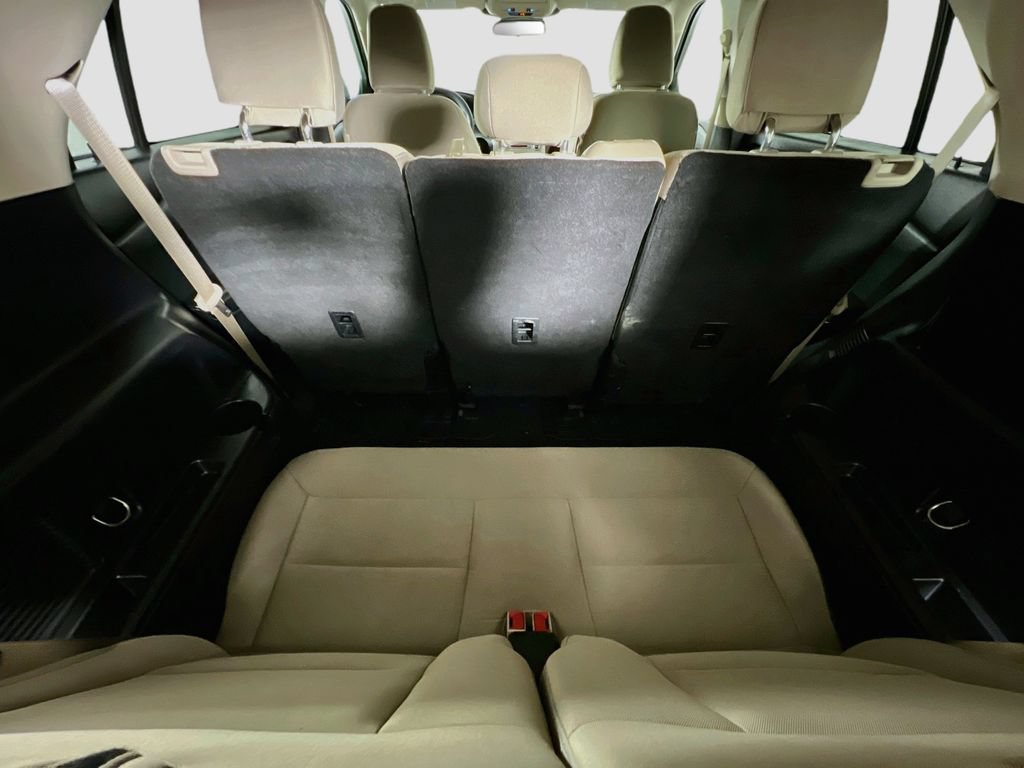 Certified 2021 Ford Explorer 4WD image 35