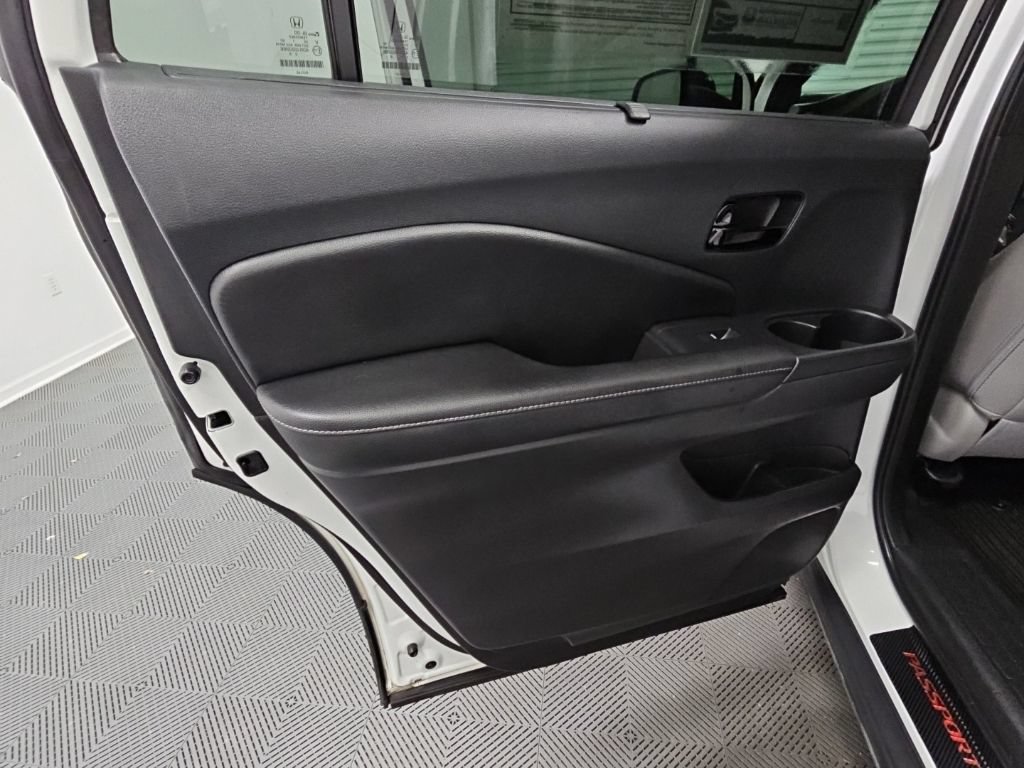 Used 2022 Honda Passport Elite image 36