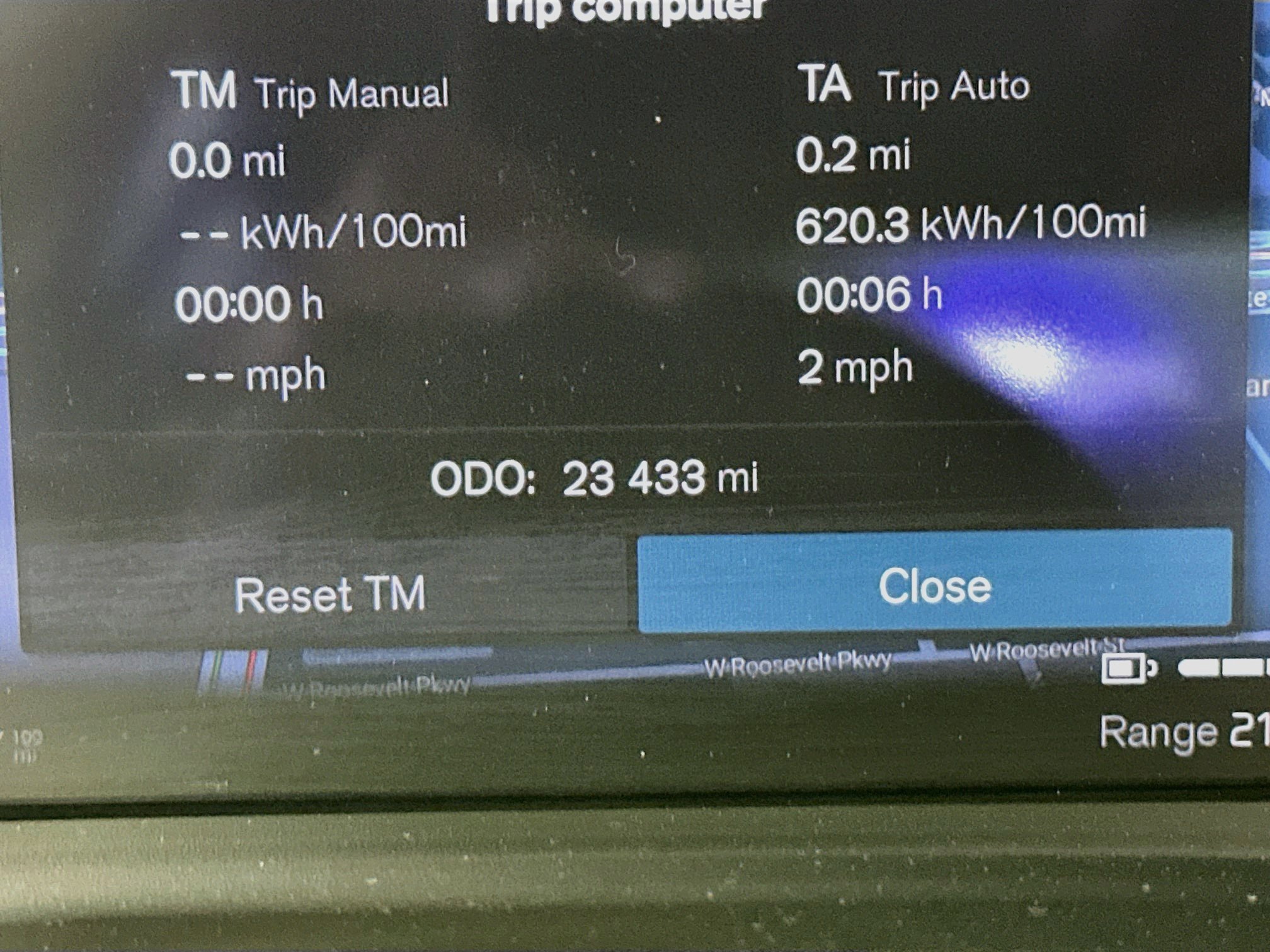 Used 2024 Volvo XC40 Recharge Plus w/ Protection Package Premier RWD image 18