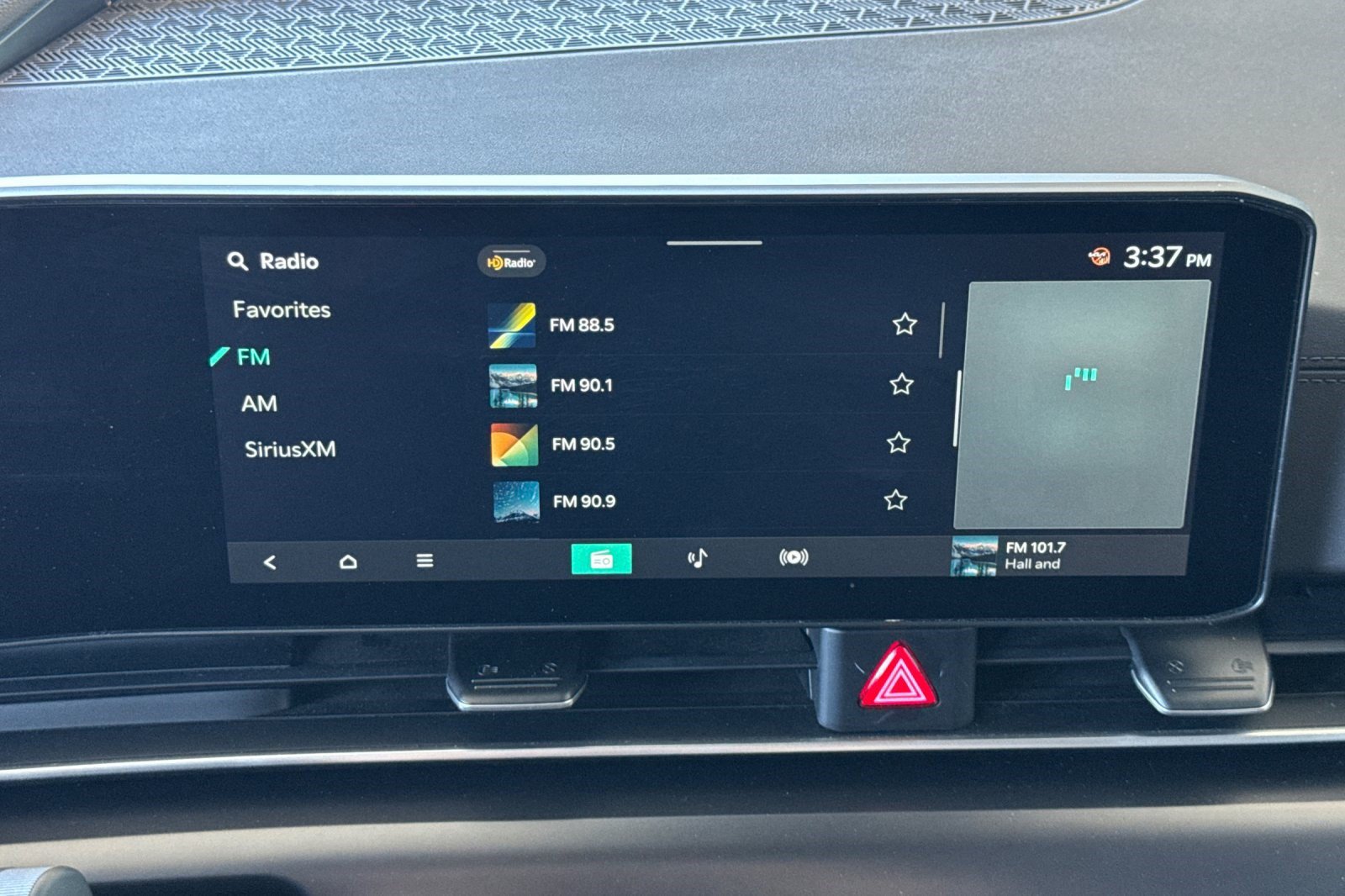 Used 2026 Kia Carnival FWD image 22