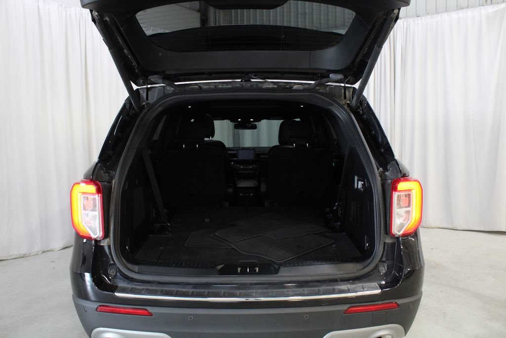 Used 2020 Ford Explorer Limited AWD/4WD image 32
