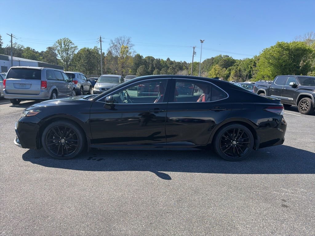 Used 2024 Toyota Camry XSE FWD image 2
