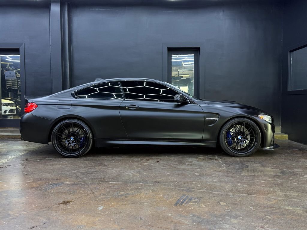 Used 2015 BMW M4 Coupe w/ Executive Package RWD image 10