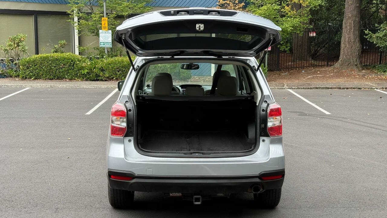 Used 2014 Subaru Forester 2.5i Premium w/ All-Weather Package AWD/4WD image 12
