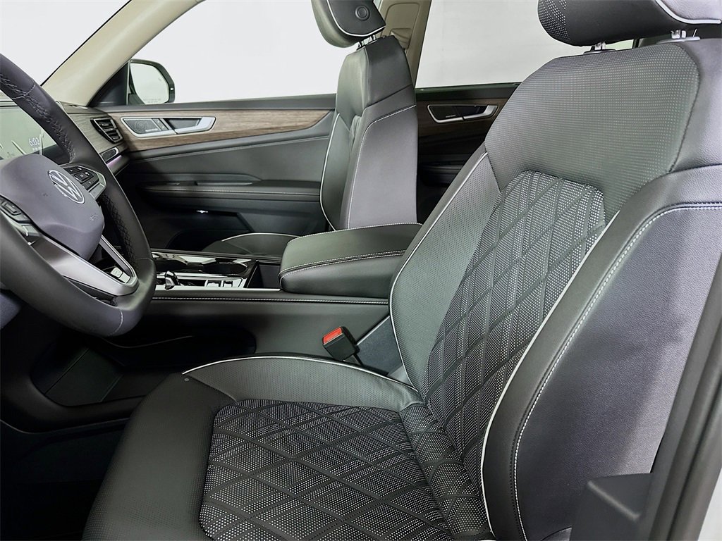 New 2026 Volkswagen Atlas SEL Premium R-Line image 8