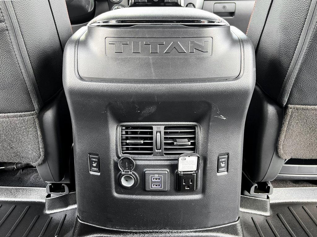 Used 2022 Nissan Titan PRO-4X w/ Pro-4x Convenience Package image 21