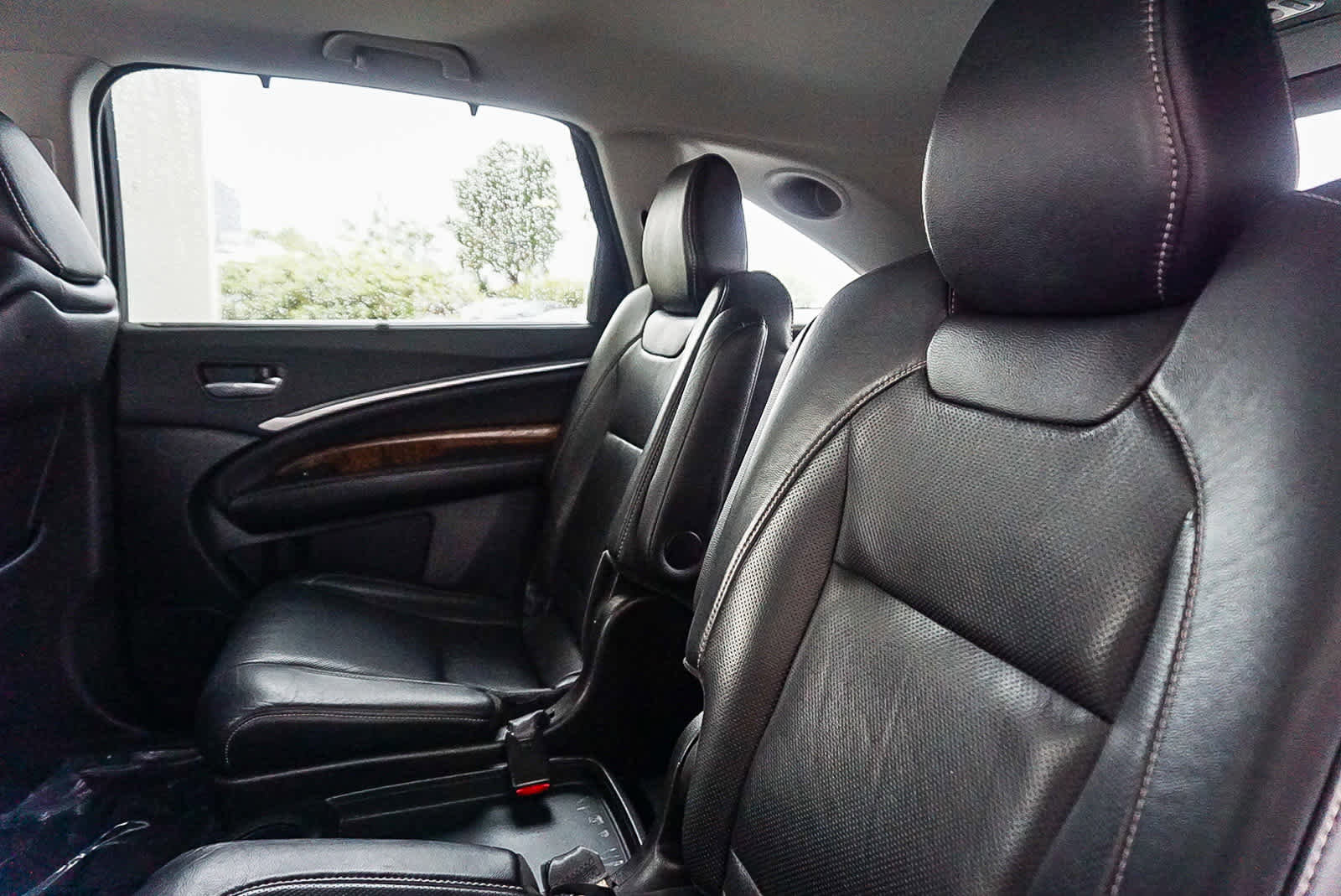 Used 2019 Acura MDX w/Technology/Entertainment Pkg image 16