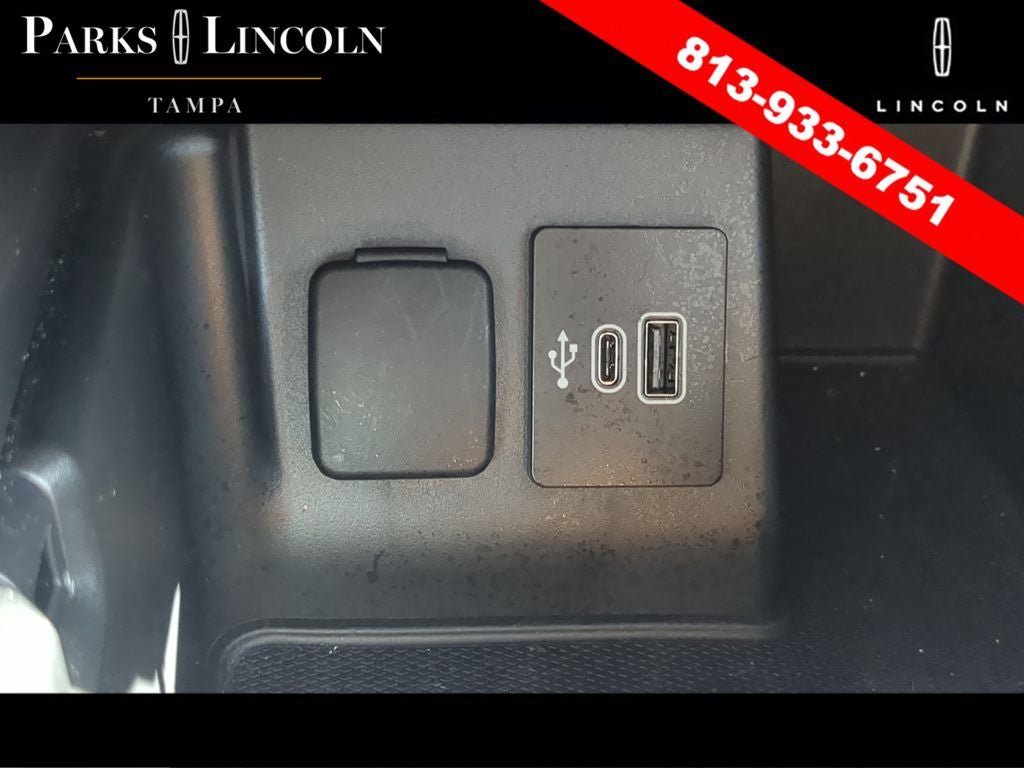 Used 2025 Ford Explorer ST-Line w/ Premium Package RWD image 25