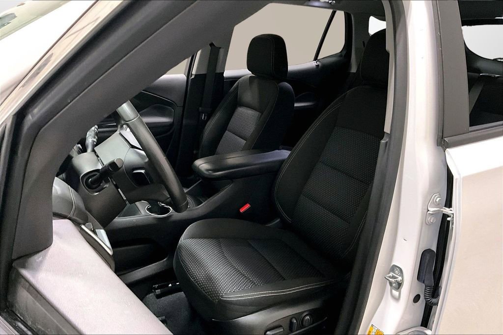 Used 2023 GMC Terrain SLE w/ Driver Convenience Package image 21