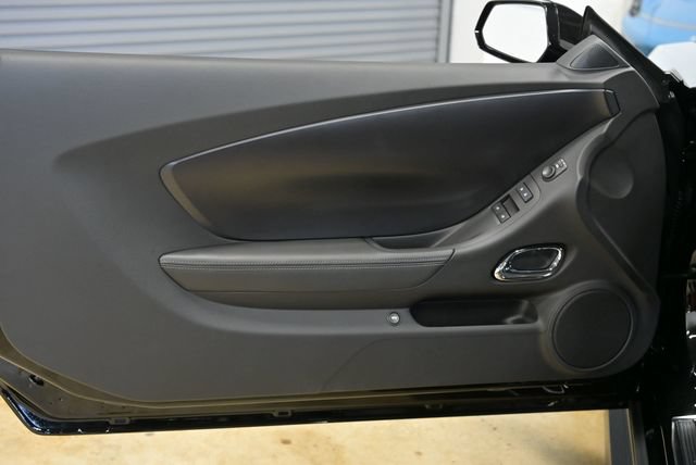 Used 2015 Chevrolet Camaro Z/28 RWD image 27