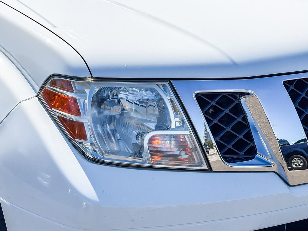 Used 2016 Nissan Frontier SV w/ SV Value Truck Package image 7