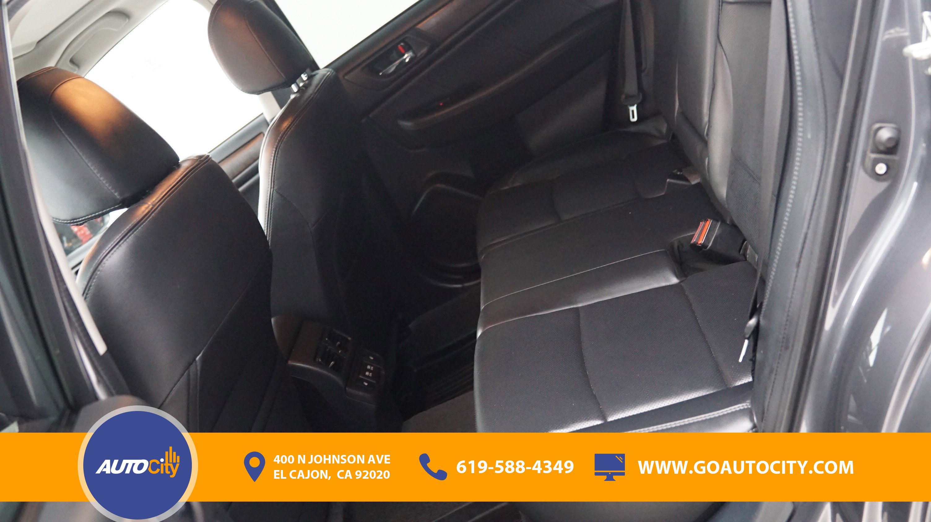 Used 2019 Subaru Outback 3.6R Limited AWD/4WD image 14