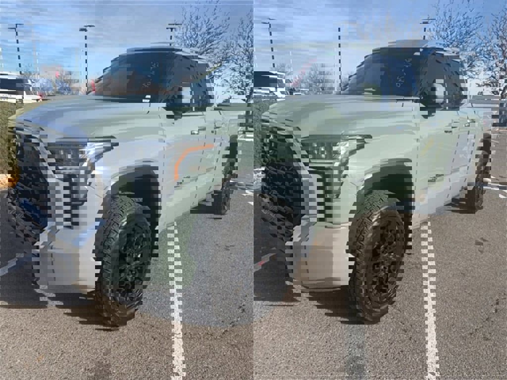 Used 2023 Toyota Tundra Limited image 7