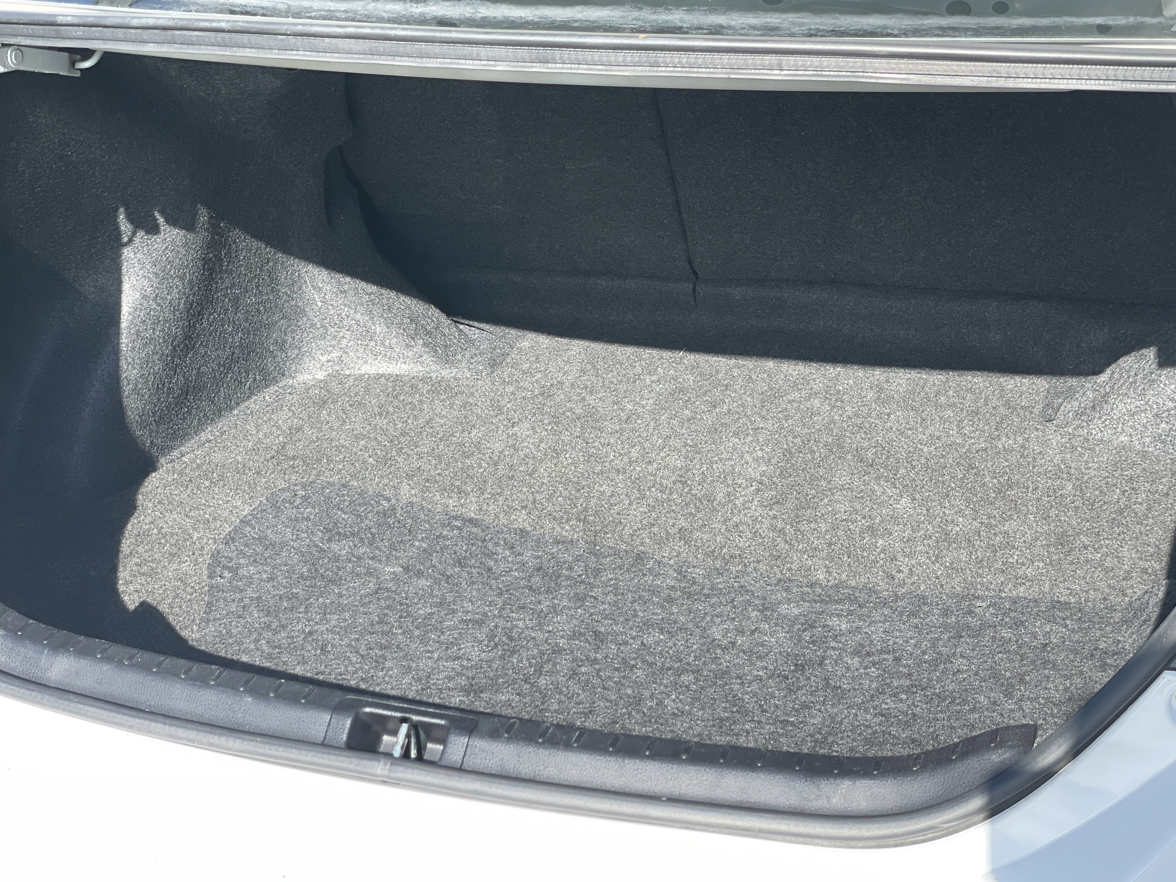 Used 2018 Toyota Corolla L image 10