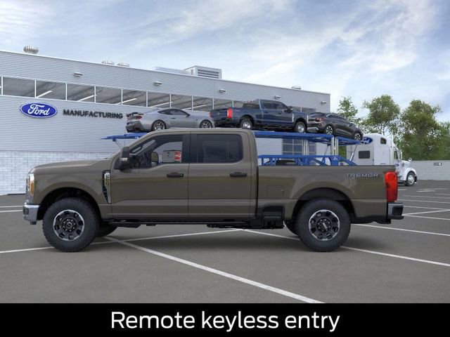 New 2026 Ford F250 XLT w/ Tremor Off-Road Package image 3