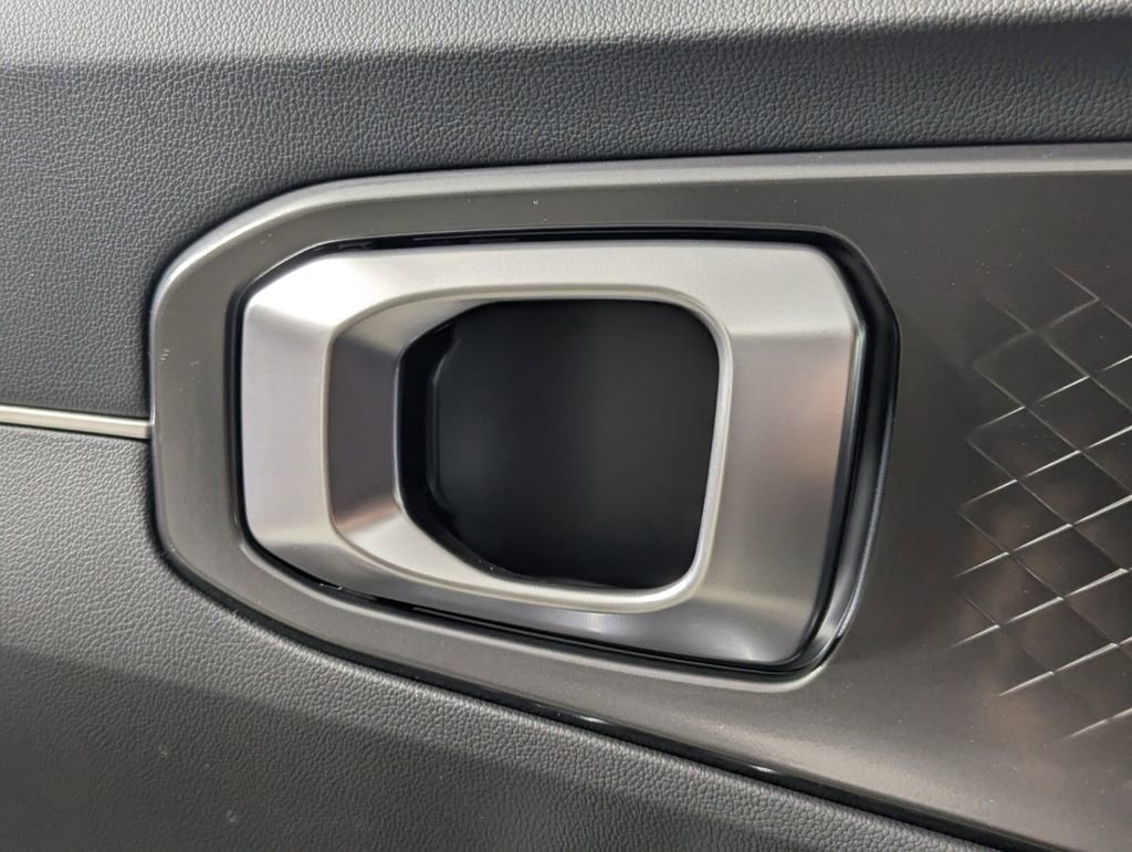New 2026 Kia Sorento S FWD image 14
