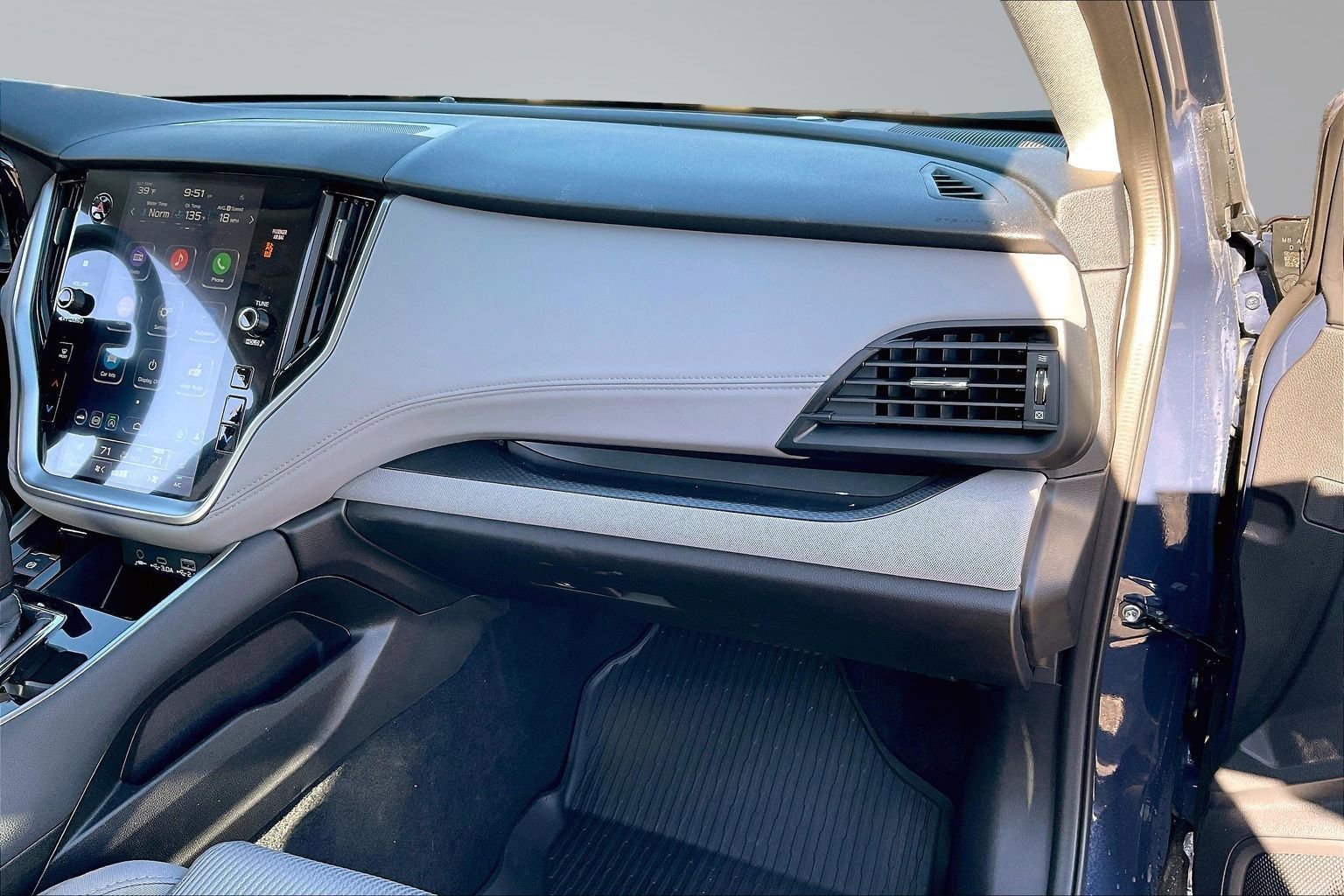 Certified 2025 Subaru Legacy Premium image 15