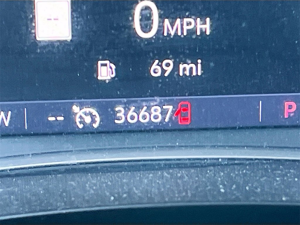 Used 2020 Chevrolet Traverse Premier image 12