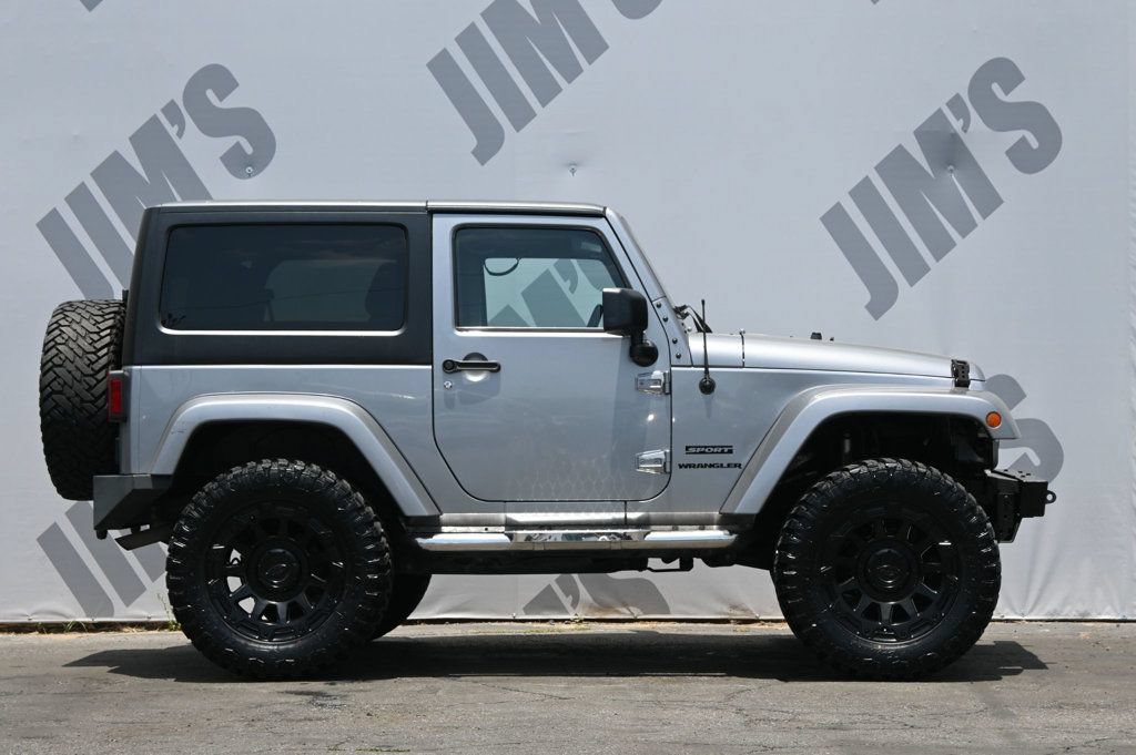 Used 2015 Jeep Wrangler Sport w/ Quick Order Package 24S AWD/4WD image 4