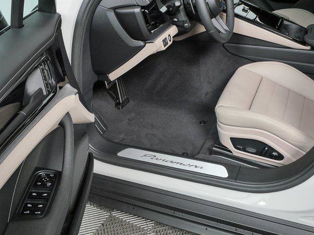 New 2026 Porsche Panamera image 8