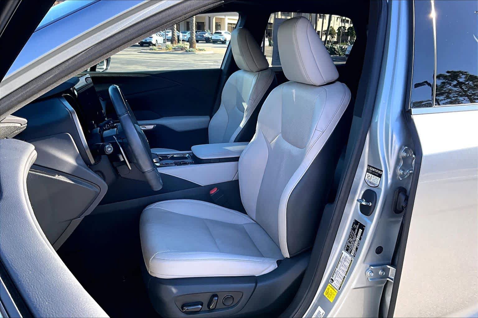 Certified 2023 Lexus RX 350 Premium Plus w/ Cold Area Package FWD image 7