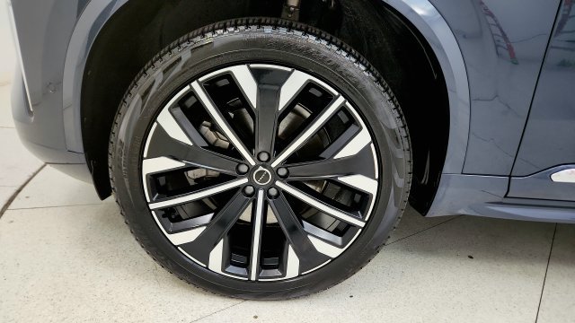 Used 2026 Volvo XC90 B6 Ultra AWD/4WD image 90