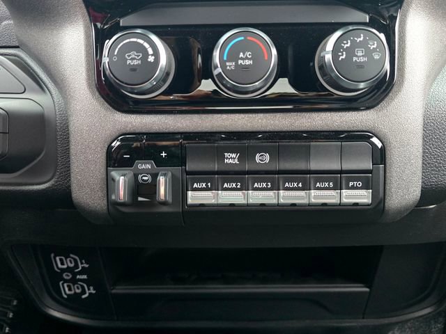 New 2026 RAM 5500 Tradesman w/ Chrome Appearance Group image 21