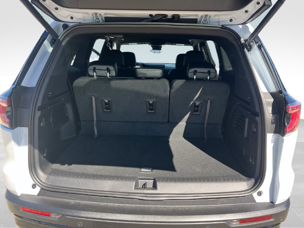 Used 2026 GMC Acadia AT4 w/ Luxury Package AWD/4WD image 29