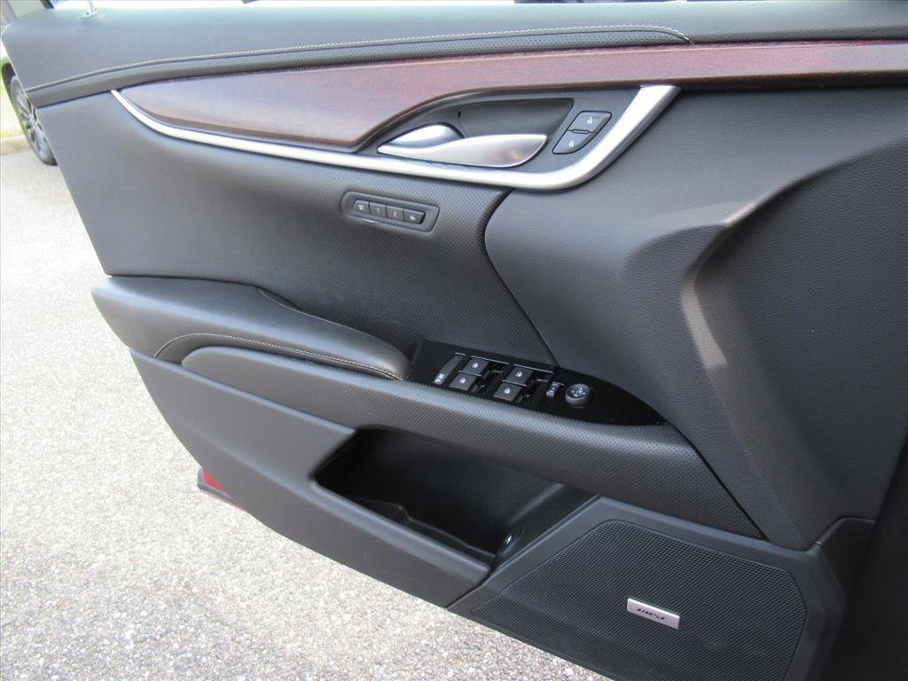 Used 2019 Cadillac XTS Luxury FWD image 24