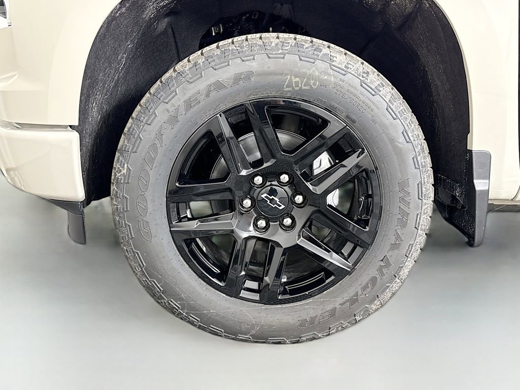 New 2026 Chevrolet Silverado 1500 Custom w/ Turbomax Blackout Package image 28