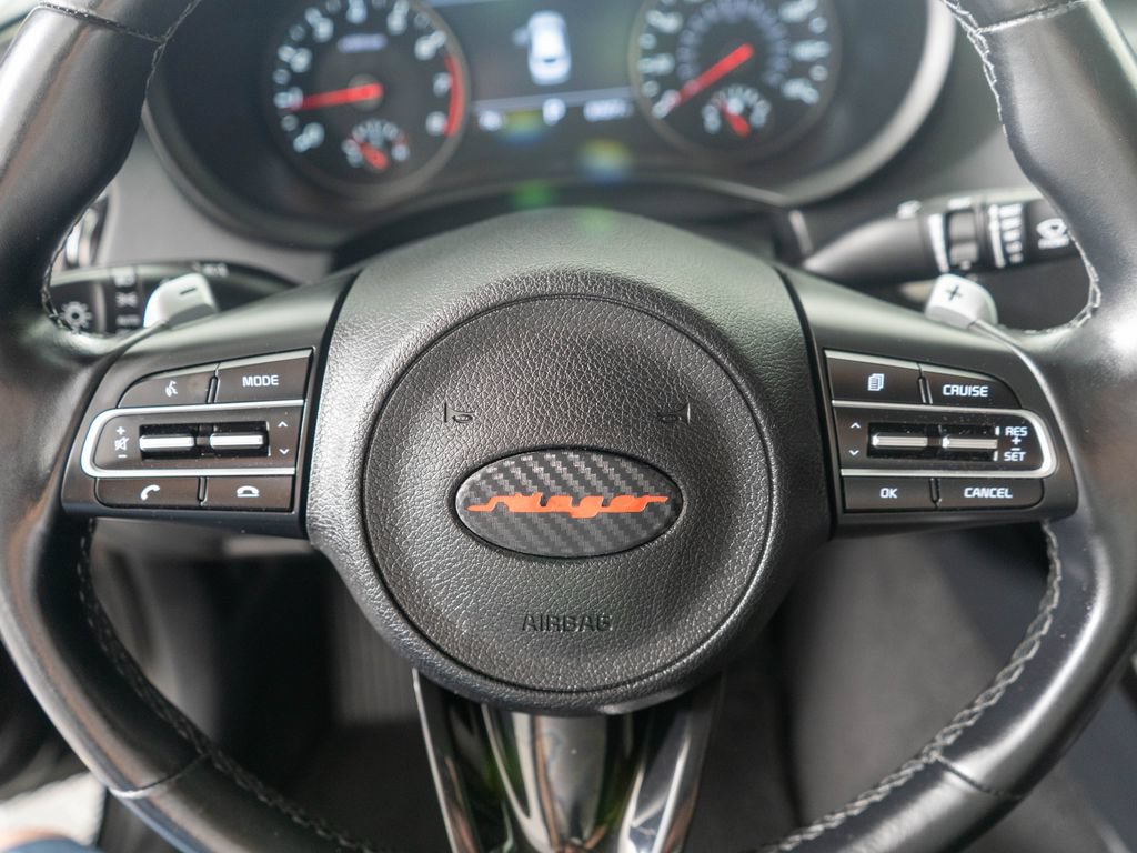 Used 2018 Kia Stinger Premium RWD image 15