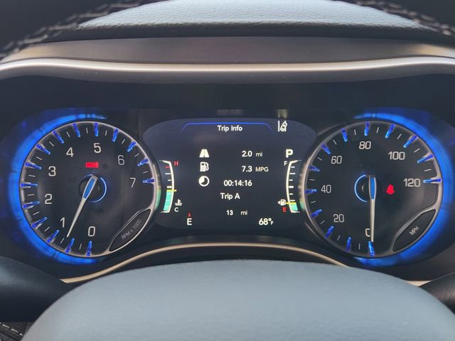 New 2026 Chrysler Pacifica Select FWD image 11