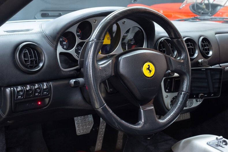 Used 2000 Ferrari 360 Modena RWD image 35