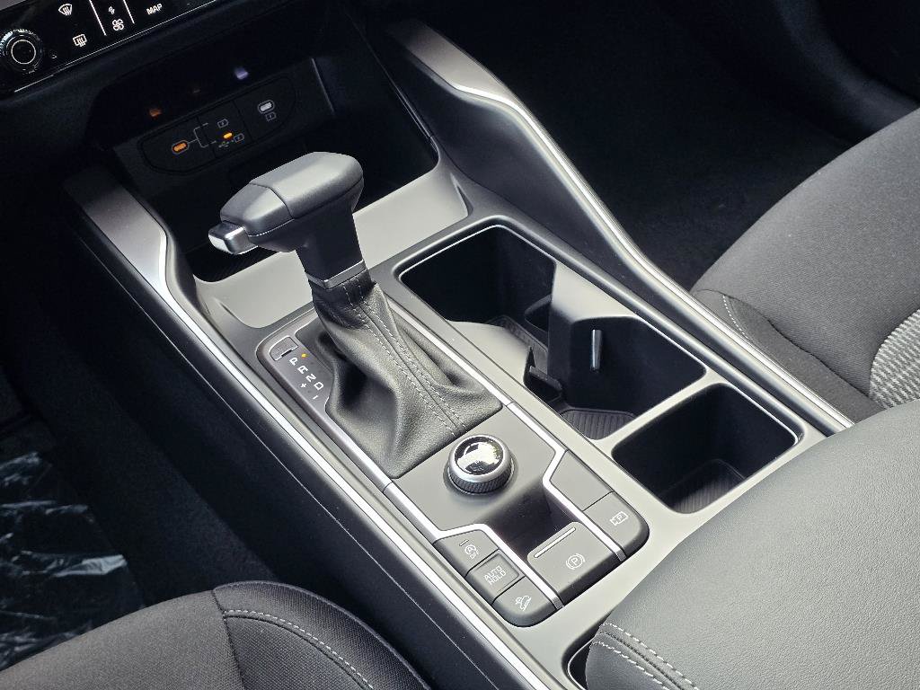 New 2026 Kia Sorento LX FWD image 9
