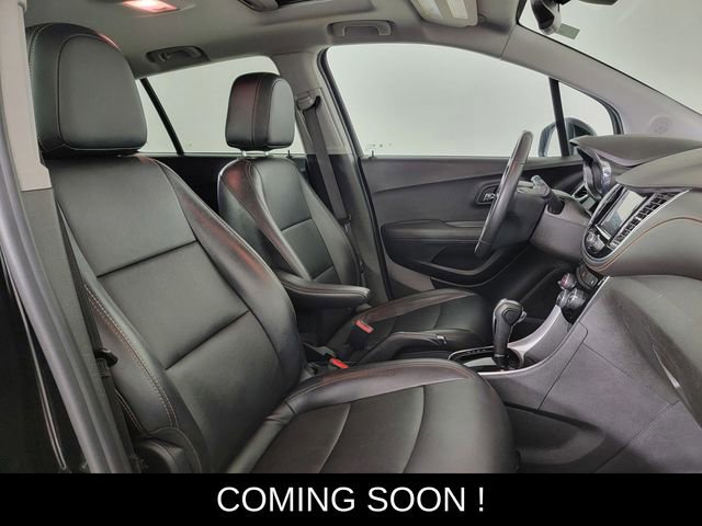 Used 2020 Chevrolet Trax Premier FWD image 17