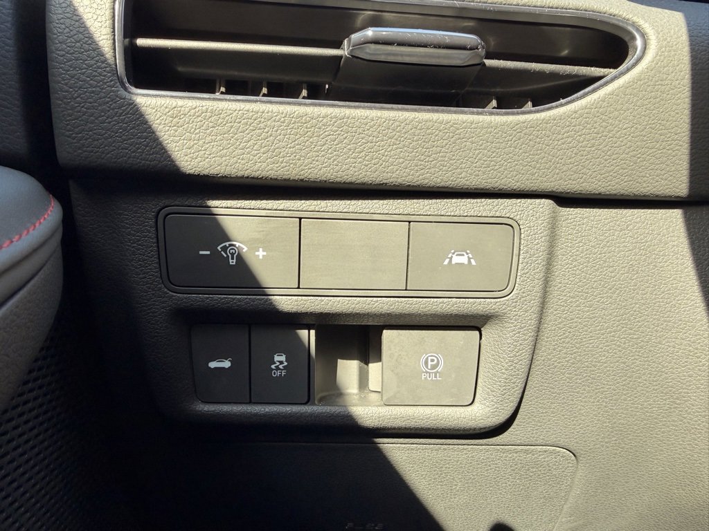 Used 2021 Hyundai Sonata N Line image 25