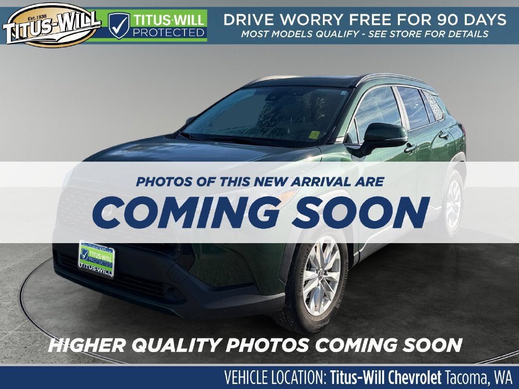Used 2022 Toyota Corolla Cross LE w/ Moonroof Package AWD/4WD image 2