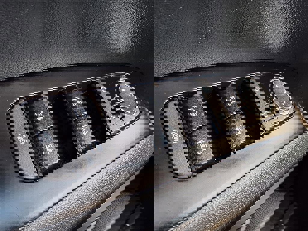 Used 2023 Kia Soul LX image 21