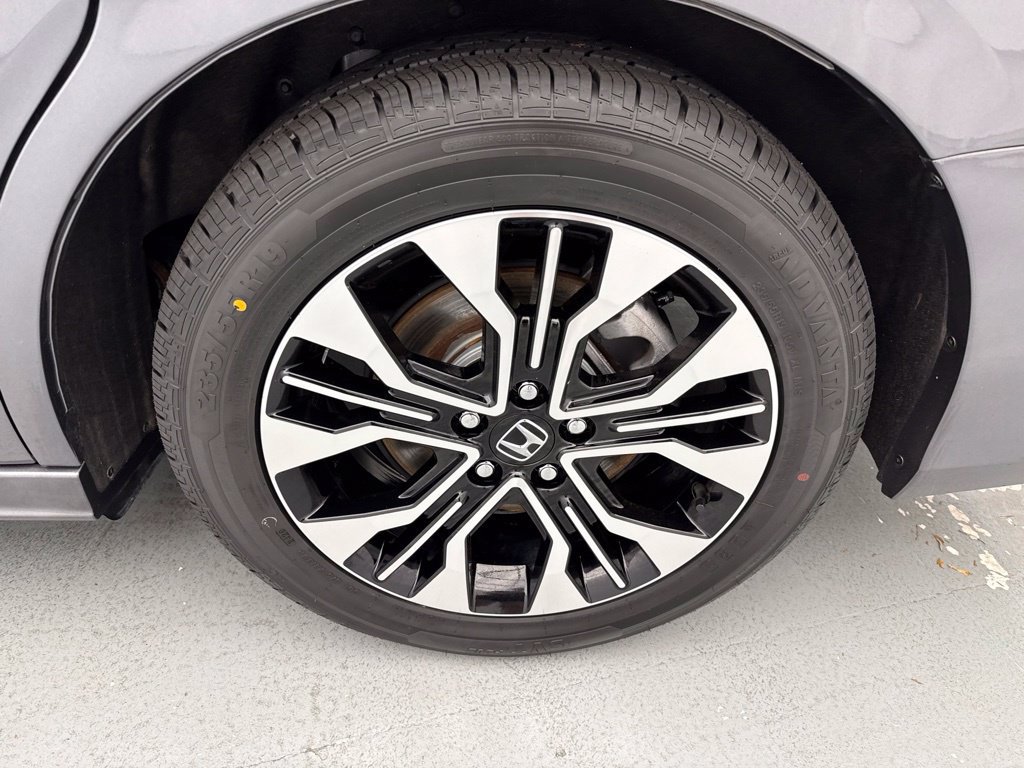 Certified 2025 Honda Odyssey Elite image 6