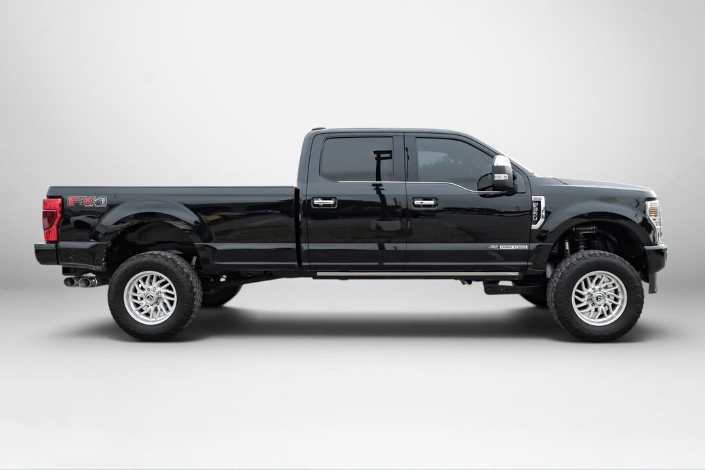 Used 2022 Ford F350 Platinum w/ FX4 Off-Road Package AWD/4WD image 5