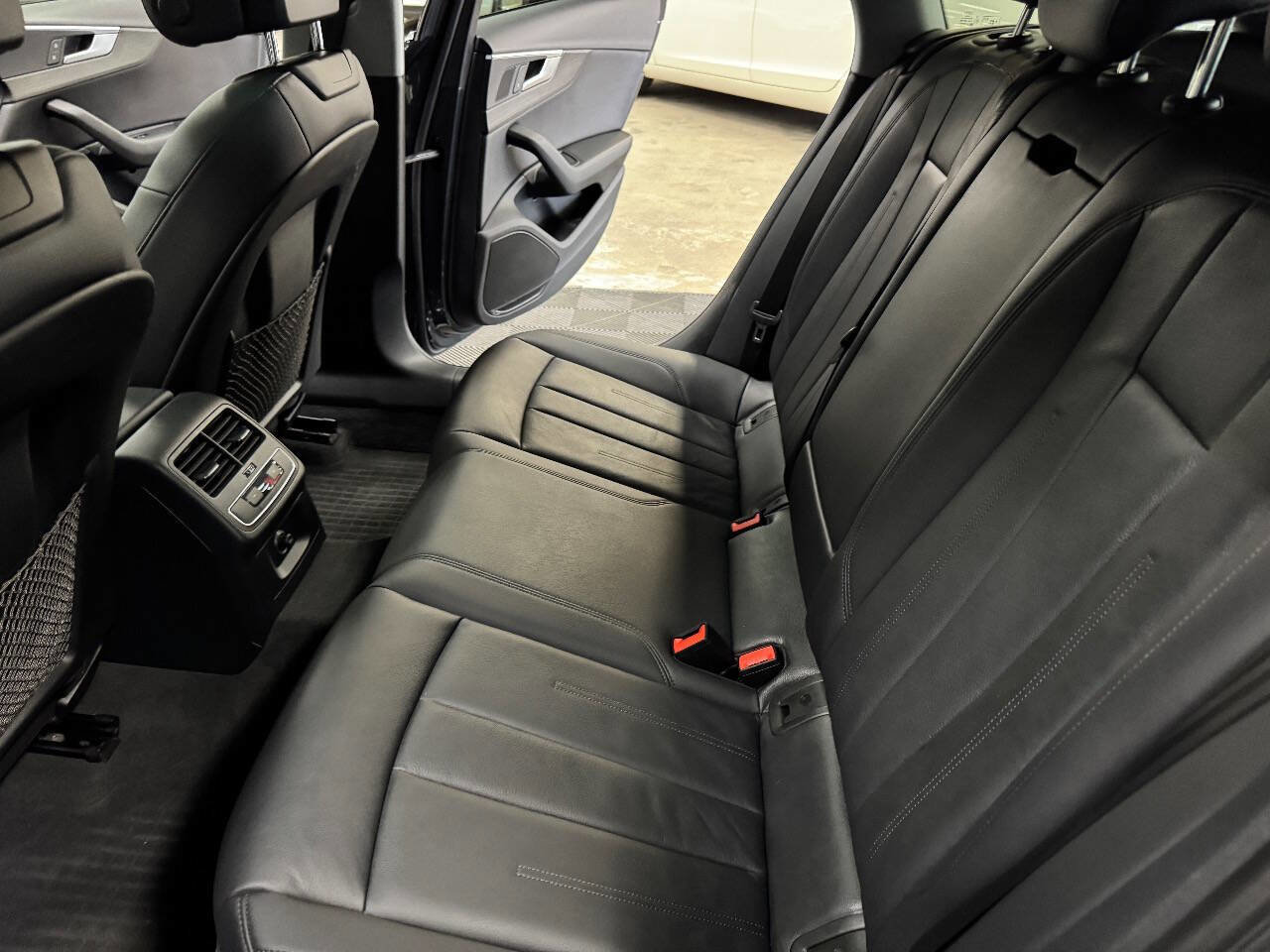 Used 2018 Audi A4 2.0T allroad Premium image 42