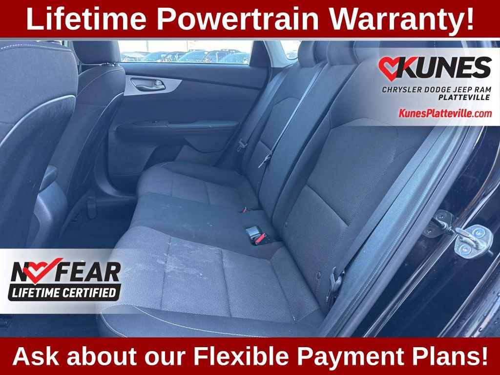 Used 2023 Kia Forte LXS w/ LXS Technology Package FWD image 24