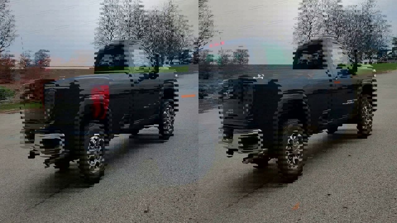 New 2025 GMC Sierra 2500 SLE w/ SLE Convenience Package image 39